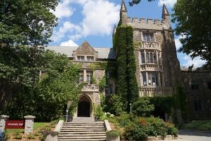Read more about the article McMASTER UNIVERSITY
