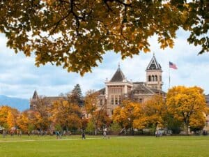 Read more about the article Utah State University